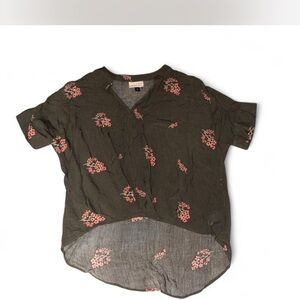 Universal Thread Olive Floral Blouse